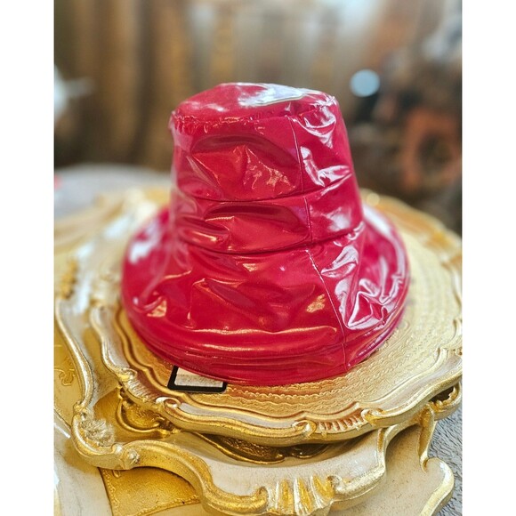 Dolce & Gabbana Patent Wide Brim Bucket Hat in Red, 57 cm (7 in), NWT main image 2